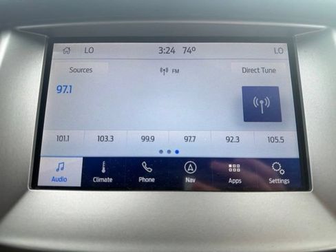 Used 2019 Ford Ranger XLT w/ Equipment Group 302A Luxury AWD/4WD image 26