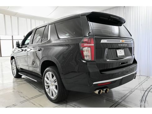 Used 2023 Chevrolet Tahoe High Country AWD/4WD image 5