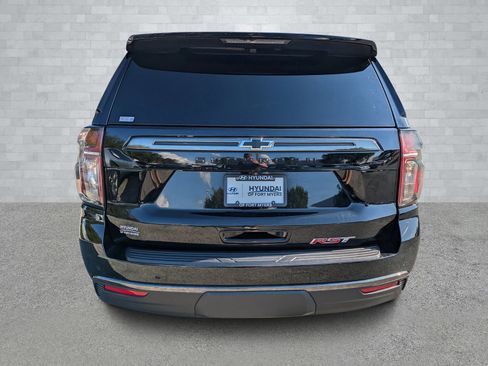 Used 2022 Chevrolet Suburban RST w/ Luxury Package image 6