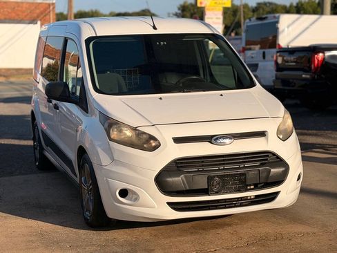 Used 2015 Ford Transit Connect XLT FWD image 2