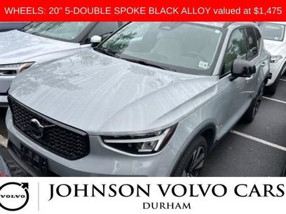 Used 2024 Volvo XC40 B5 Plus w/ Climate Package