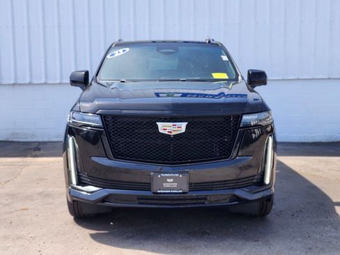 Used 2023 Cadillac Escalade Sport AWD/4WD image 8