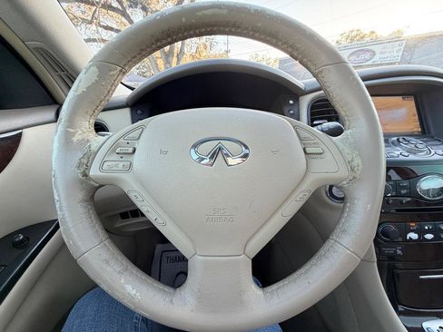 Used 2011 INFINITI EX35 Journey w/ Premium Pkg image 18