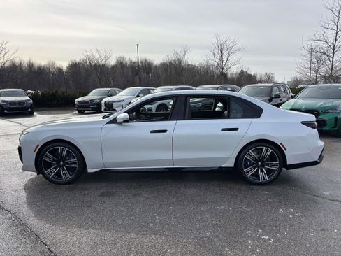 New 2026 BMW 760i xDrive w/ Executive Package image 4