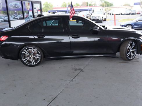Used 2020 BMW 330i Sedan w/ M Sport Package image 4
