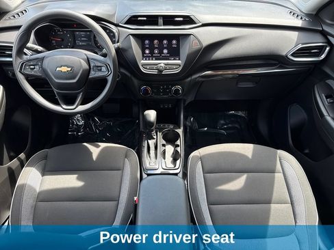Used 2022 Chevrolet TrailBlazer LT AWD/4WD image 16