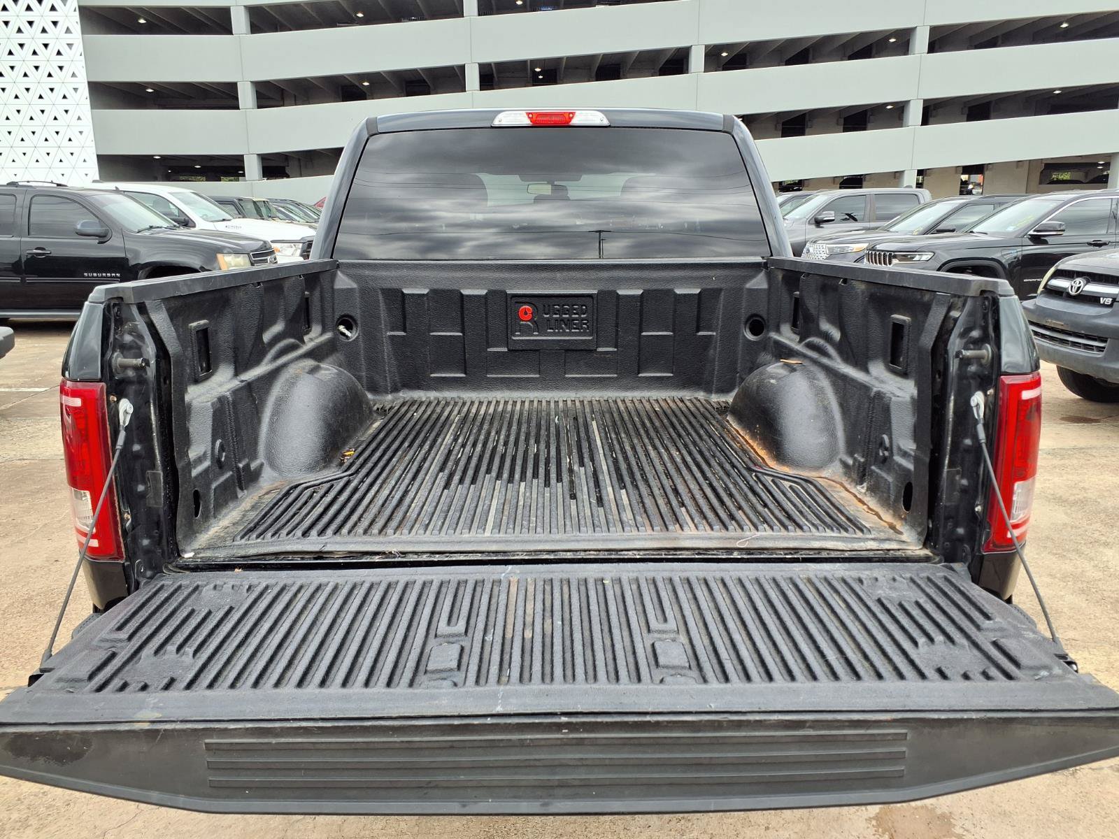 Used 2017 Ford F150 XLT AWD/4WD image 12