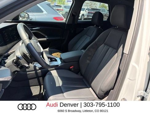 Used 2025 Audi Q5 Premium w/ Premium Plus AWD/4WD image 11