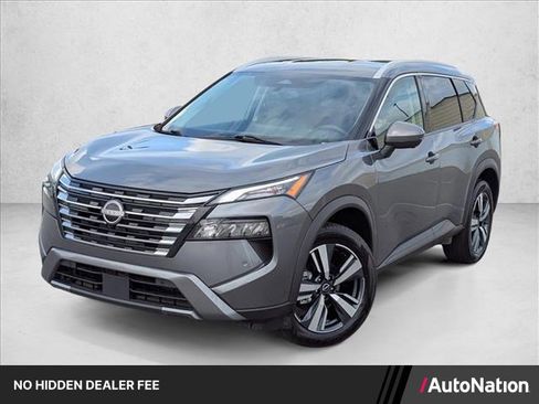 Used 2024 Nissan Rogue SL AWD/4WD image 1