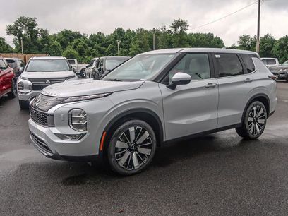New 2025 Mitsubishi Outlander AWD