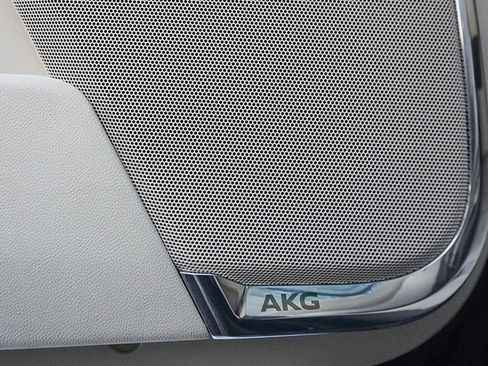 Used 2024 Cadillac Escalade Sport Platinum image 81