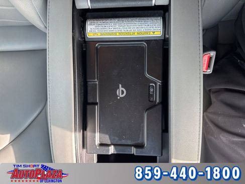 Used 2021 Toyota Highlander XLE image 39