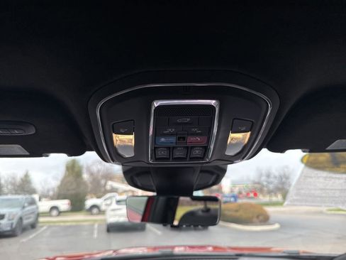 Used 2024 Jeep Wagoneer Launch Edition image 31