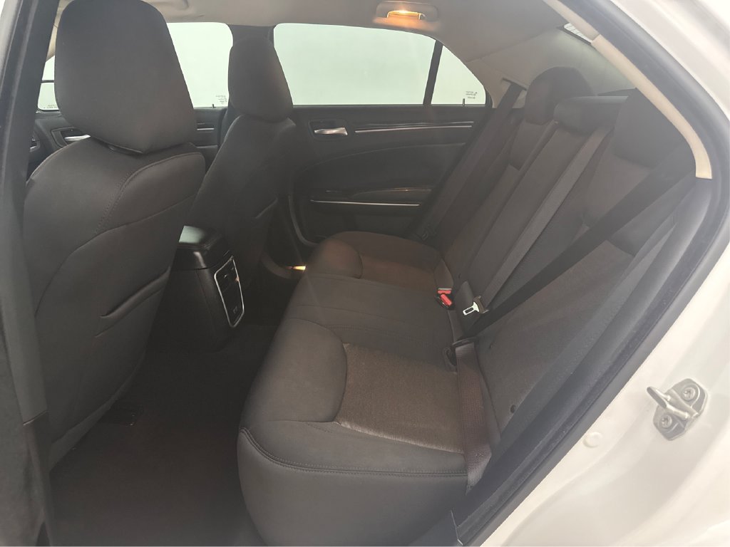 Used 2023 Chrysler 300 Touring w/ Sport Appearance Package RWD image 12