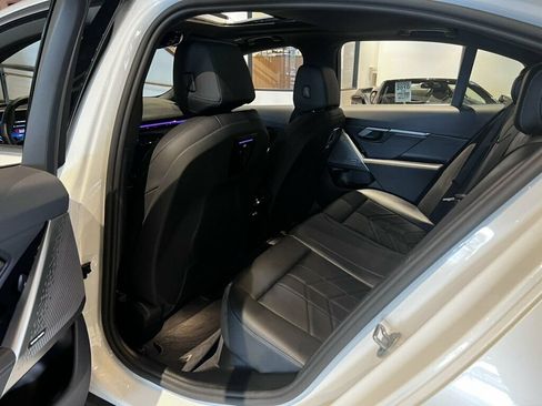 Used 2026 BMW 530i xDrive w/ Premium Package AWD/4WD image 22