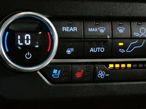 Certified 2021 Ford Expedition Platinum AWD/4WD image 23
