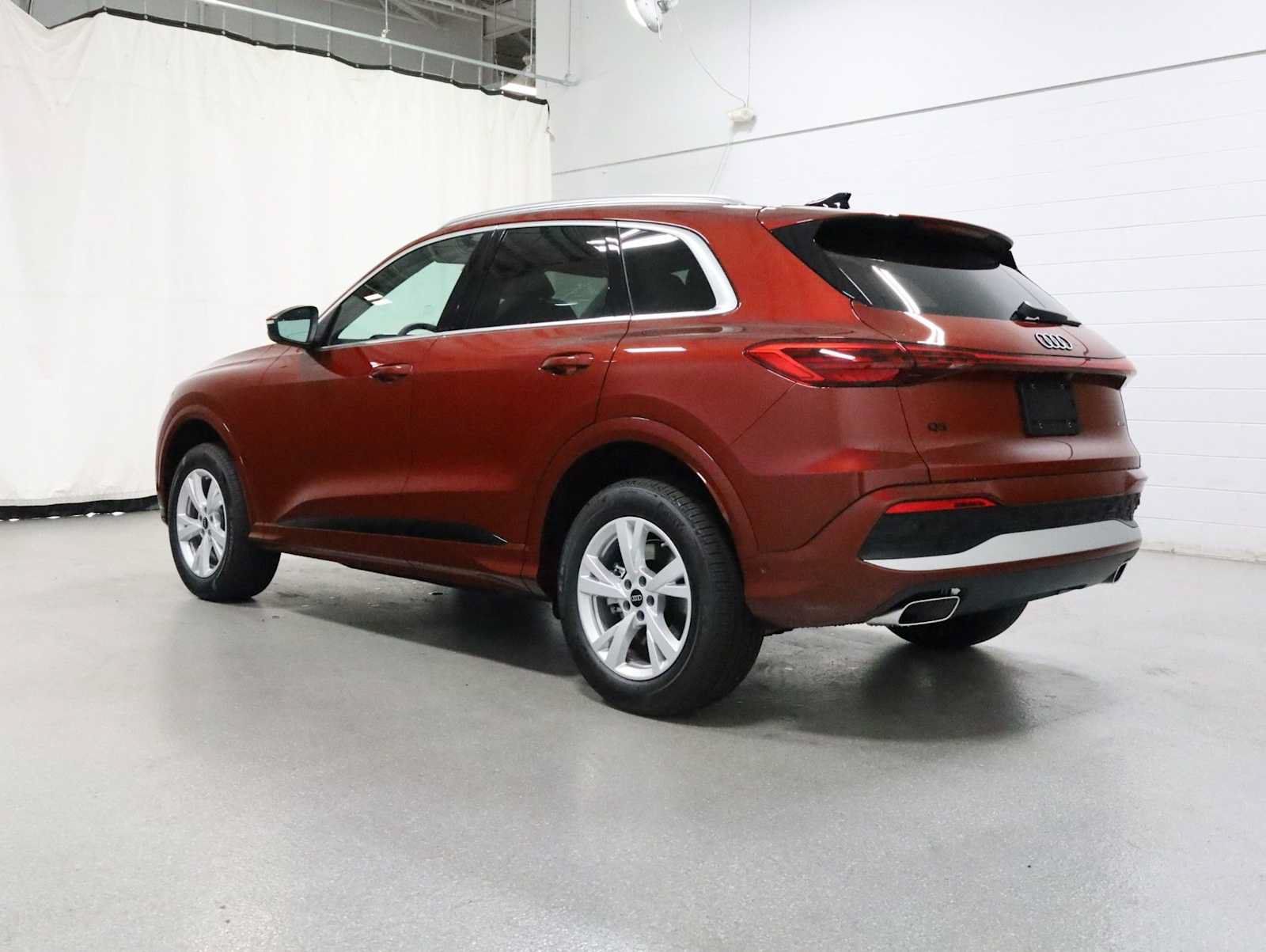 New 2026 Audi Q5 Premium AWD/4WD image 3