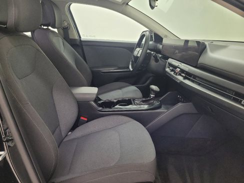 Used 2025 Kia K4 FWD image 21