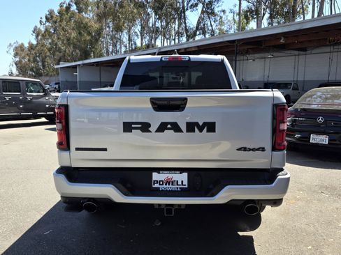 New 2026 RAM 1500 Big Horn AWD/4WD image 4
