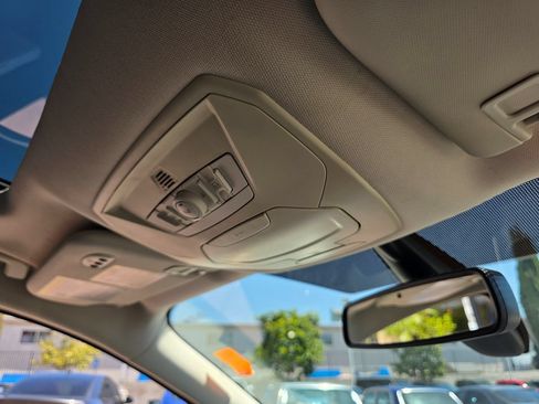 Used 2014 Ford Escape Titanium w/ Equipment Group 401A FWD image 18