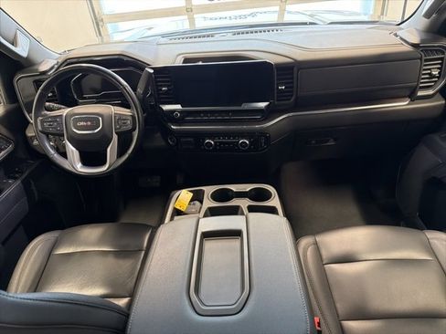 Used 2024 GMC Sierra 2500 SLT image 19