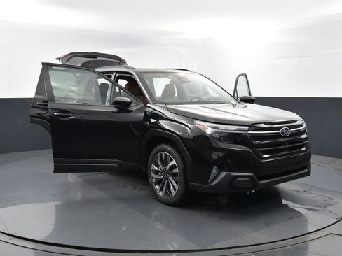 Used 2026 Subaru Forester Touring image 39