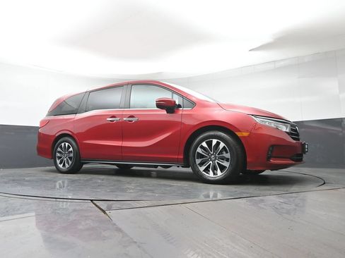 Used 2024 Honda Odyssey EX-L image 35