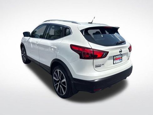 Used 2019 Nissan Rogue Sport SL w/ Premium Package AWD/4WD image 3
