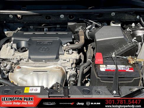 Used 2017 Toyota RAV4 LE w/ All Weather Liner Package FWD image 28