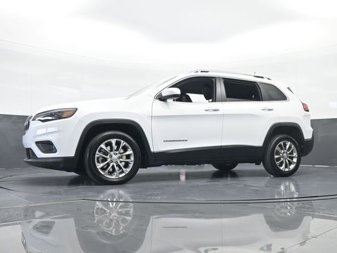 Used 2021 Jeep Cherokee Latitude Lux w/ Comfort/Convenience Group image 54