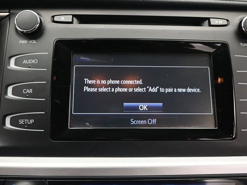 Used 2018 Toyota Highlander LE image 34