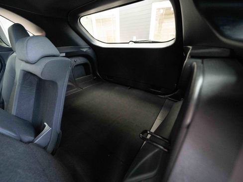 Used 2023 Toyota RAV4 SE image 25