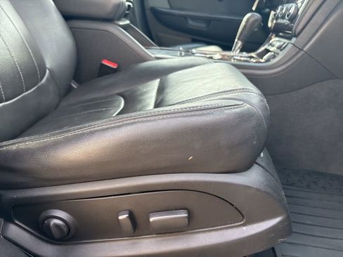 Used 2017 Chevrolet Traverse Premier image 30