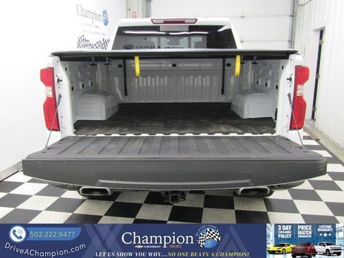 Certified 2024 Chevrolet Silverado 1500 LT Trail Boss w/ Convenience Package II AWD/4WD image 18