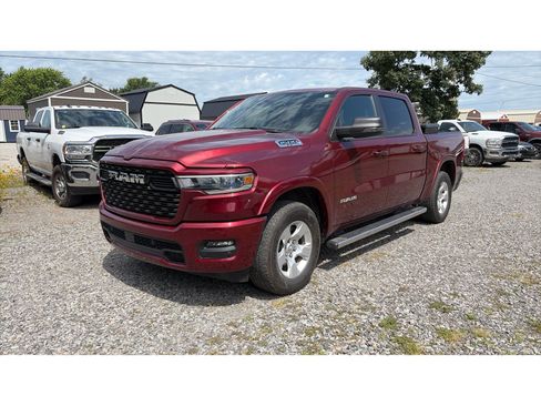 Used 2025 RAM 1500 Big Horn AWD/4WD image 1