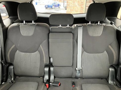 Used 2016 Jeep Cherokee Latitude image 20