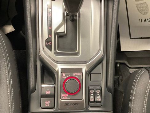 Used 2023 Subaru Forester Premium image 25