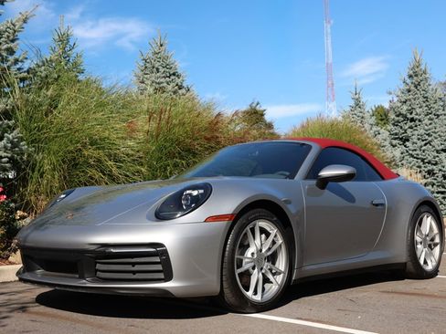 Used 2023 Porsche 911 Carrera w/ Sport Chrono Package image 9