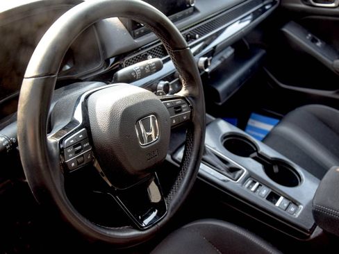 Used 2024 Honda Civic Sport image 22