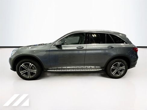 Used 2017 Mercedes-Benz GLC 300 4MATIC image 8