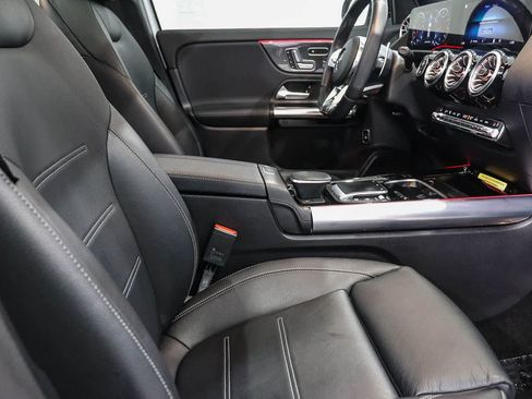 Certified 2022 Mercedes-Benz GLA 35 AMG 4MATIC image 17