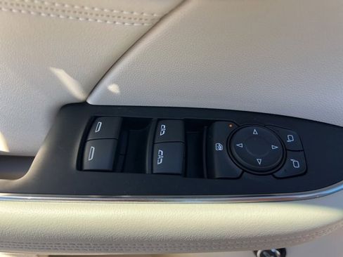 Used 2023 Buick Envision Preferred image 15