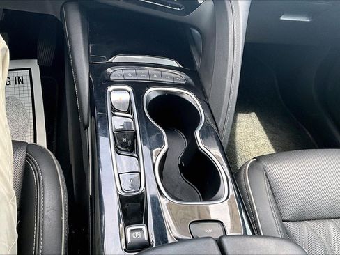 Used 2022 Buick Envision Avenir w/ Technology Package II AWD/4WD image 14