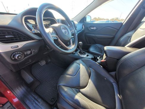 Used 2015 Jeep Cherokee Limited w/ Luxury Group image 9