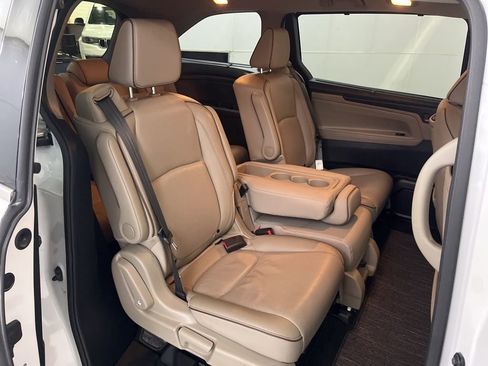 Used 2024 Honda Odyssey Elite image 22