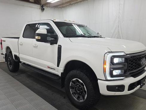 Used 2023 Ford F350 Lariat w/ Lariat Ultimate Package image 2