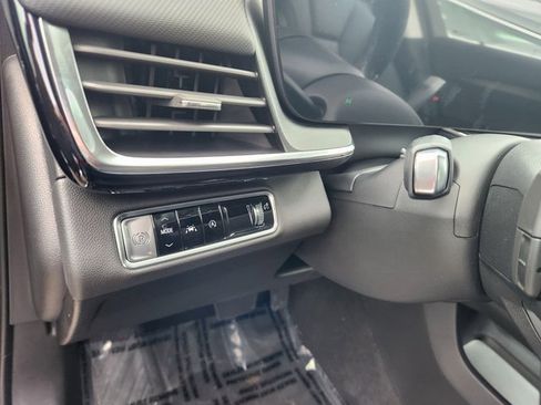 New 2026 Buick Envision Preferred image 13