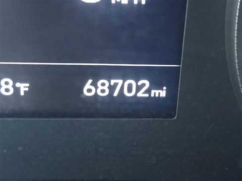 Used 2021 Hyundai Tucson Limited w/ Cargo Package image 20