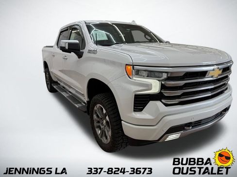 Used 2023 Chevrolet Silverado 1500 High Country w/ Z71 Off-Road Package image 7