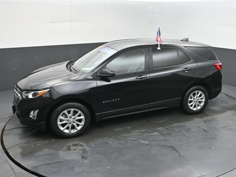 Used 2021 Chevrolet Equinox LS w/ LS Convenience Package FWD image 36